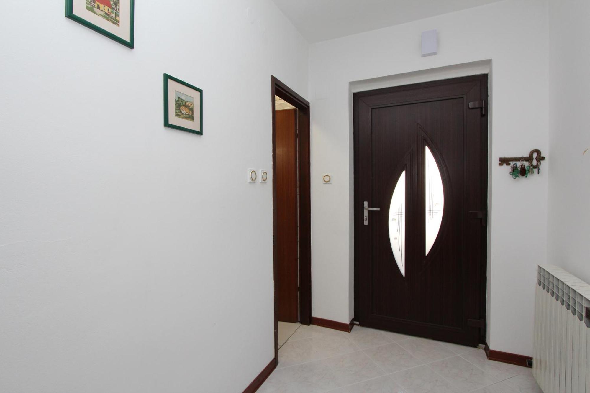 Rooms And Apartment Sanja Ровин Екстериор снимка